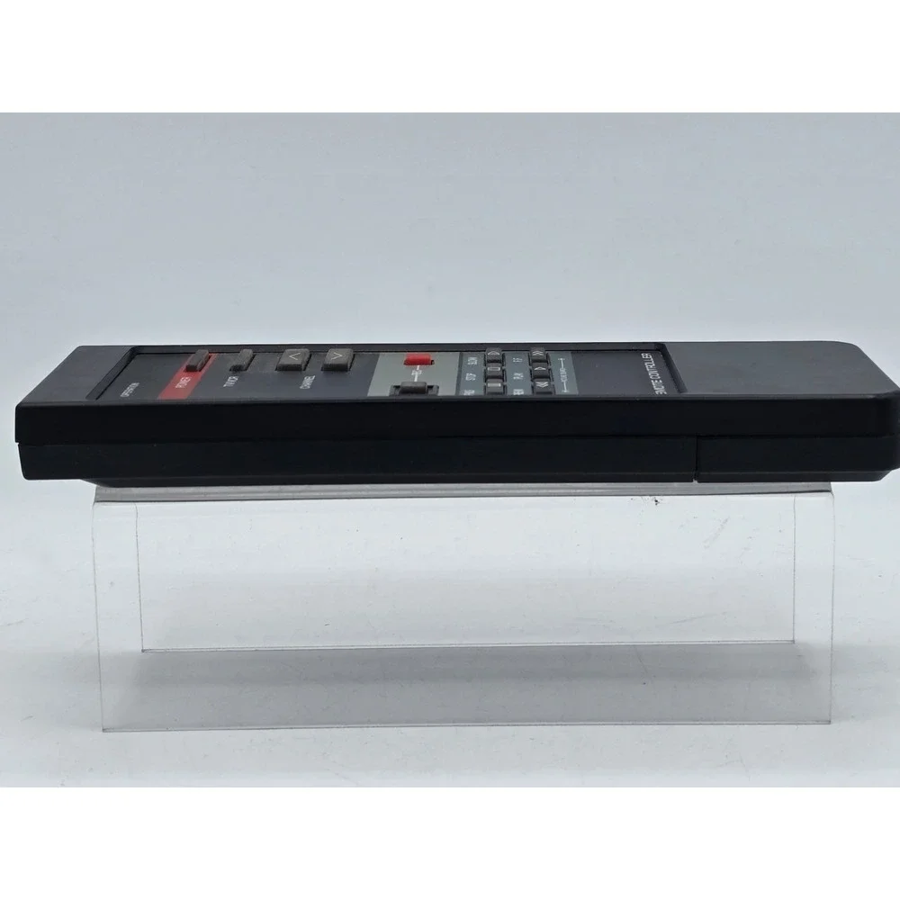 Vtg Universal TV/ VCR remote Controller -‎ Tested Works